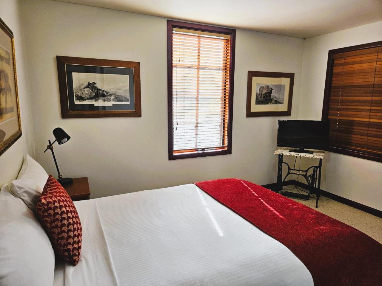 The Camperdown Mill Aparthotel Buitenkant foto
