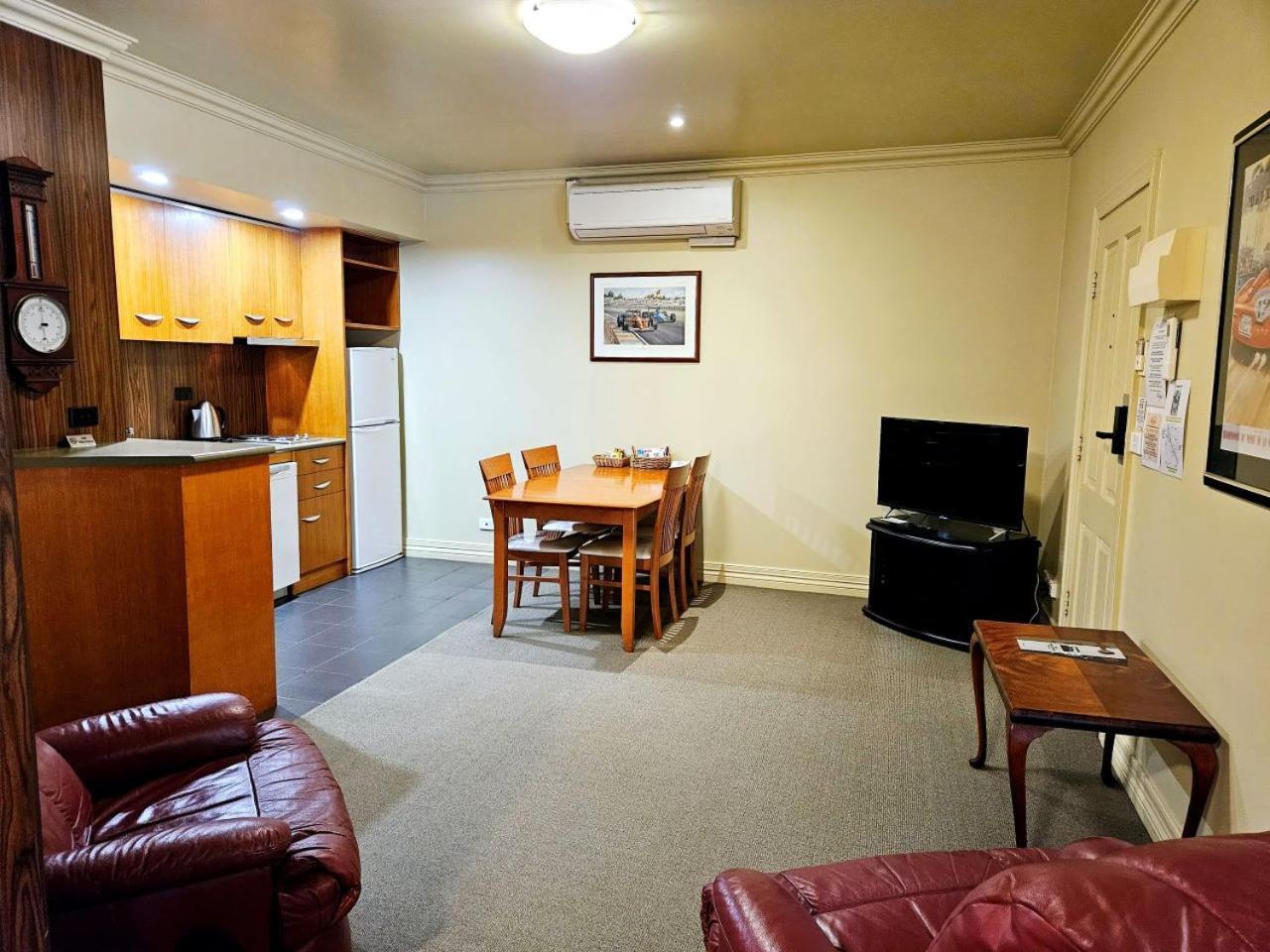 The Camperdown Mill Aparthotel Buitenkant foto